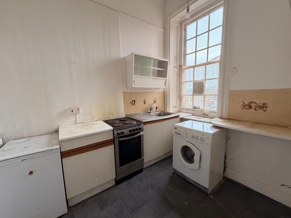 Highlands Mansions, 119 Pevensey Road, St. Leonards-On-Sea photo 4
