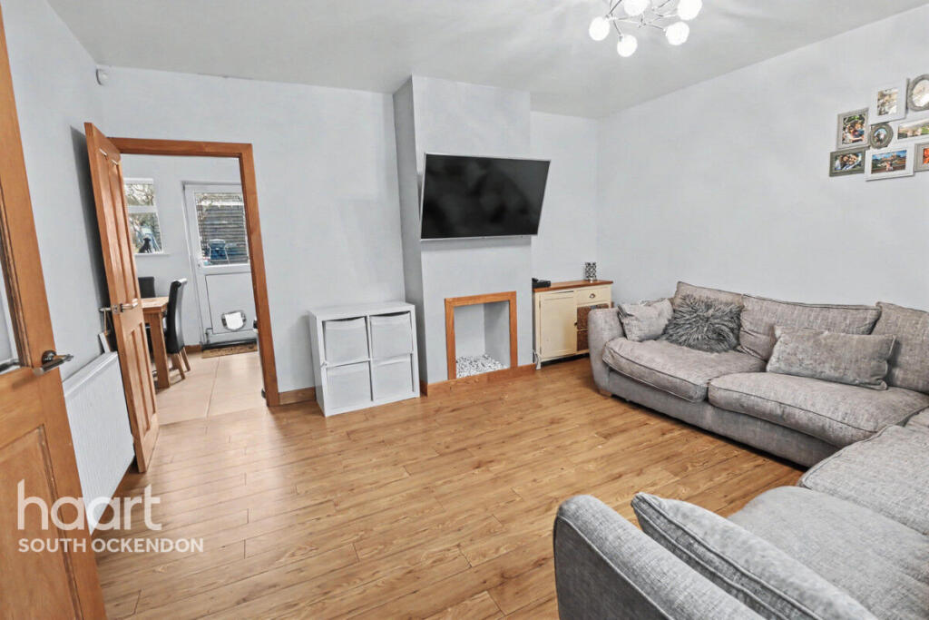 Main image of property: Cullen Square, South Ockendon