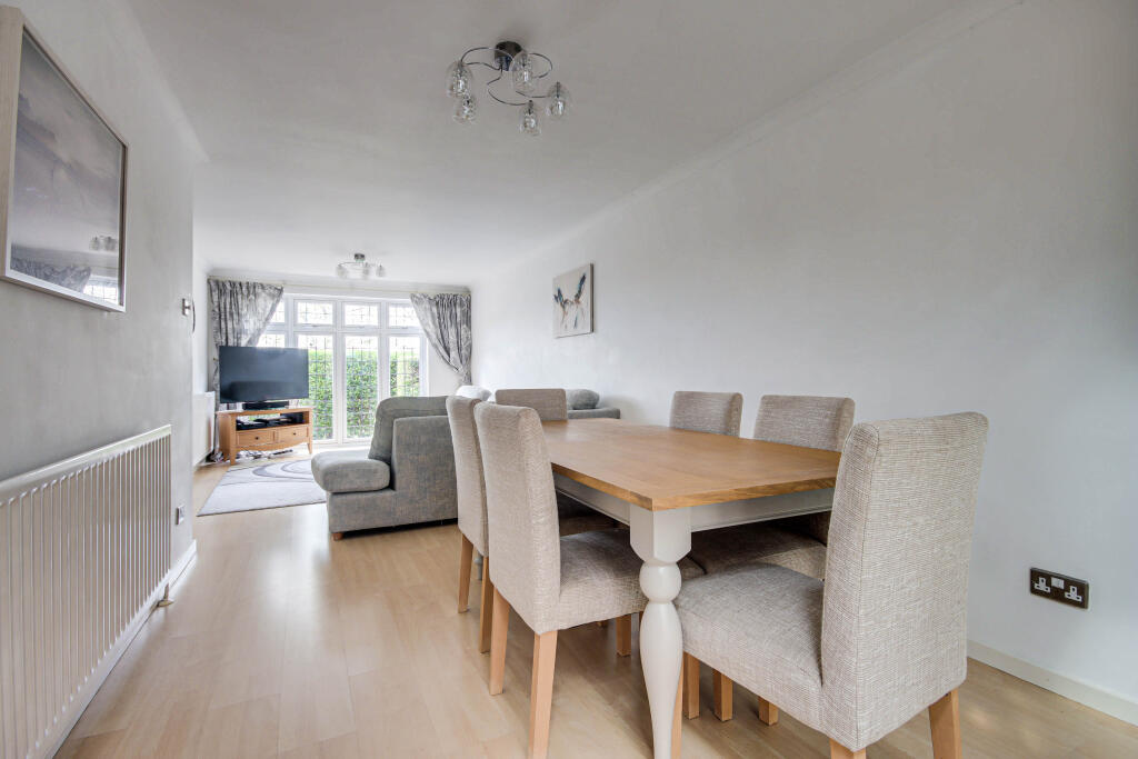 Additional image 6 of Knowle Drive, Harpenden, Hertfordshire, AL5