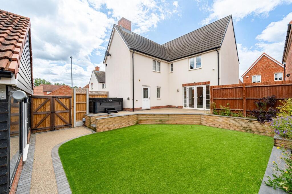 House in Uttlesford, Little Dunmow - View 4