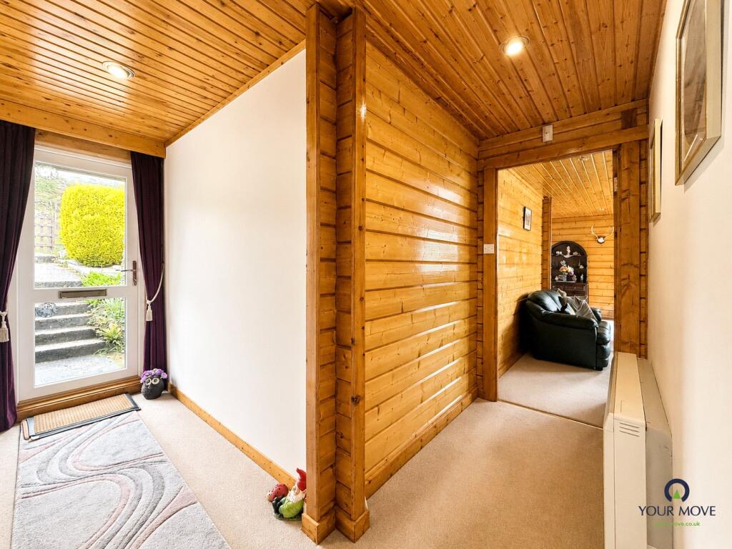 Kirkton Gardens, Lochcarron, Strathcarron, Highland, IV54 photo 4