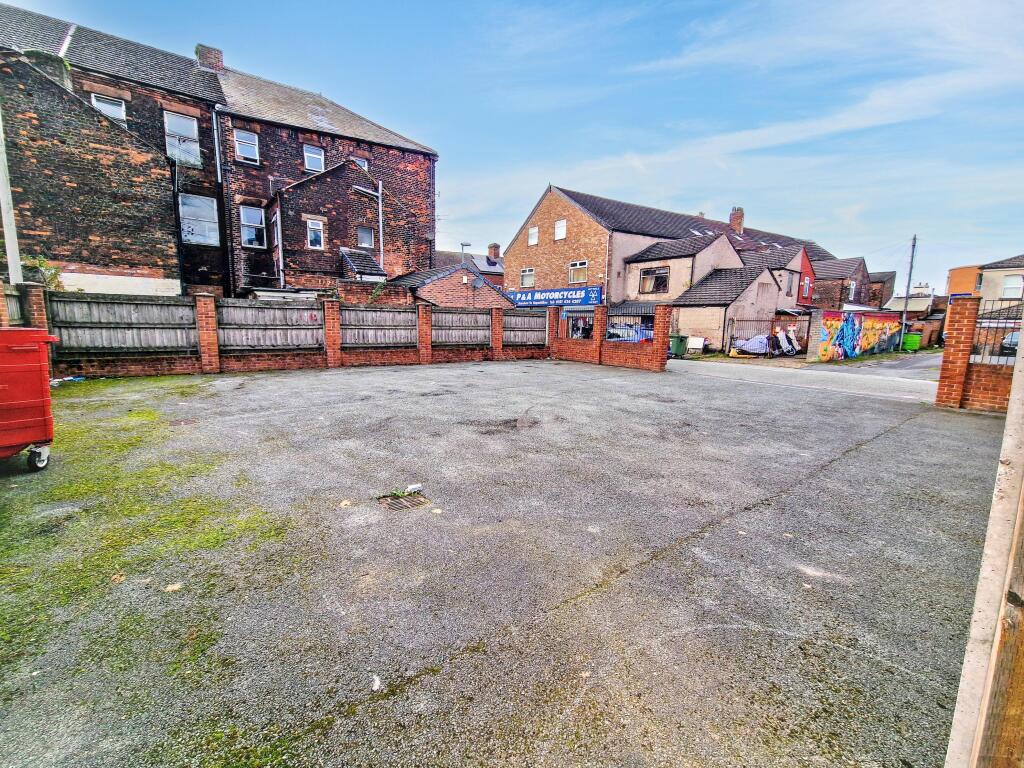 Apartment in Warrington - View 5