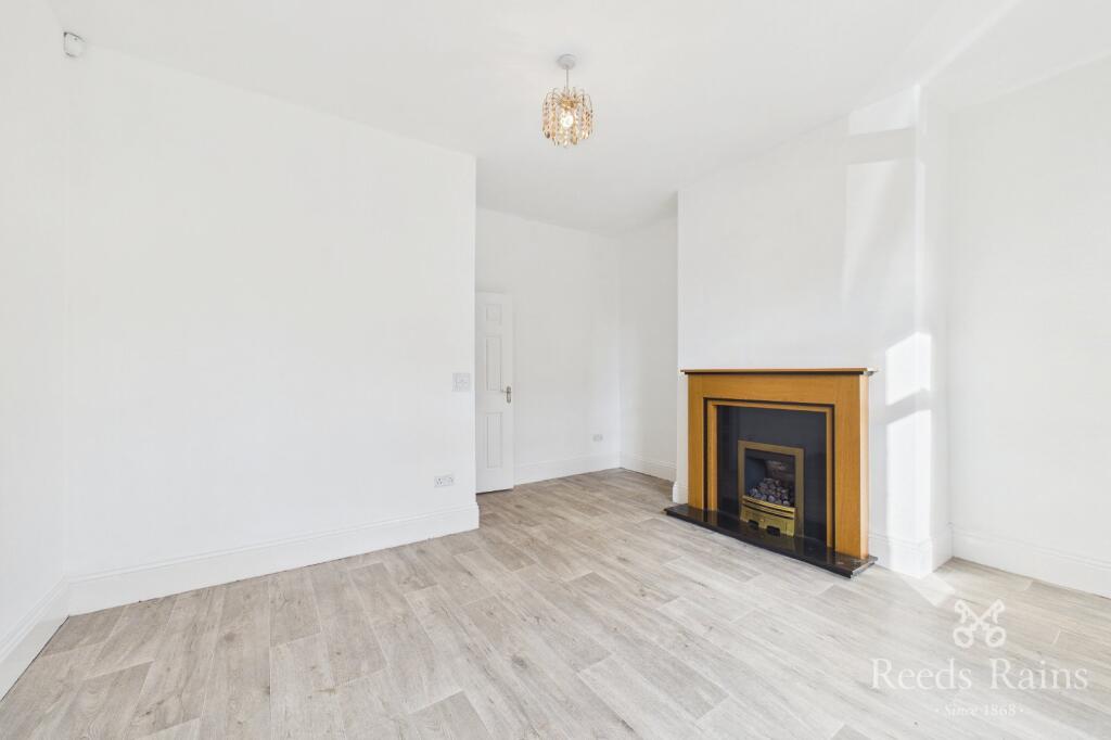 House in Kirklees, West Yorkshire - View 5