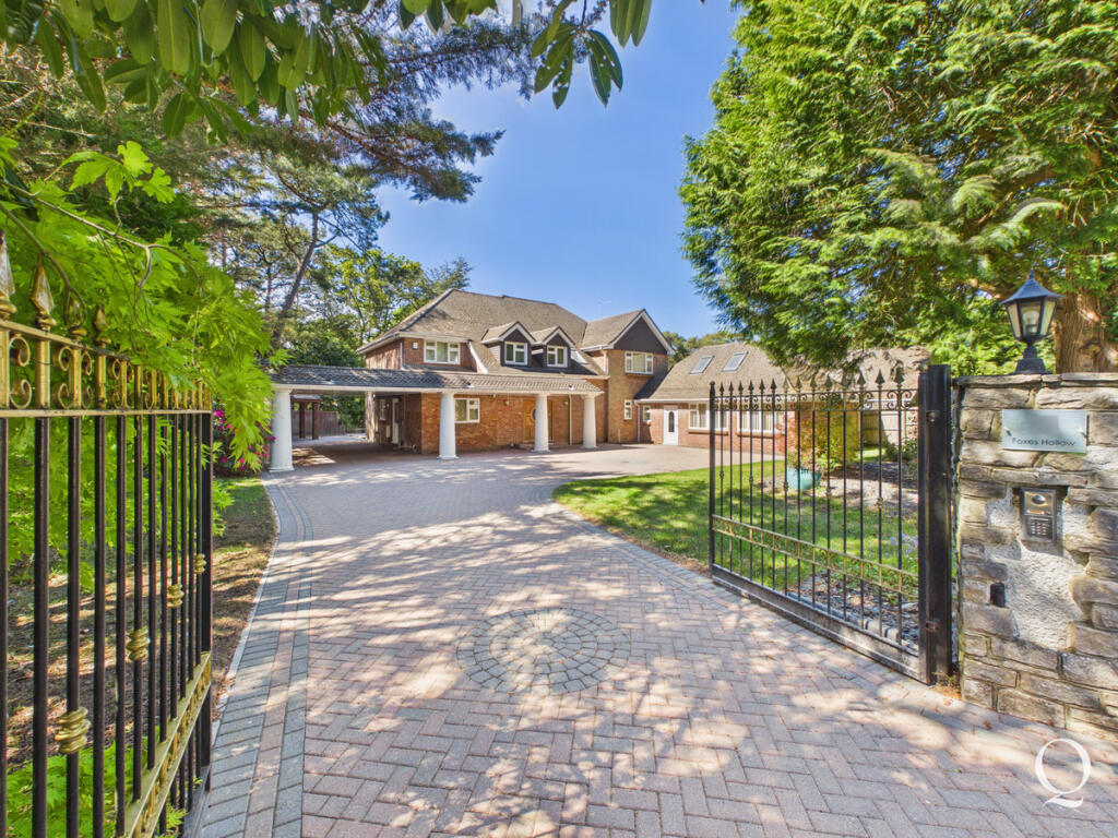House in Merley, Hillbourne, Broadstone - View 5