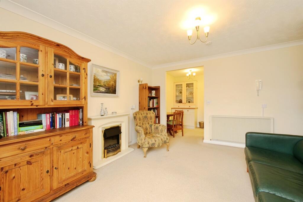 Apartment in York - View 5