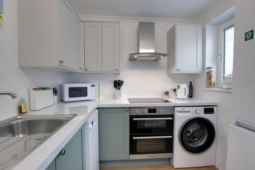 Homefayre House, Fareham - View 3
