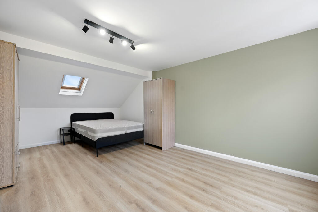 Main image of property: Francis Road, Watford, Hertfordshire, WD18 0QE