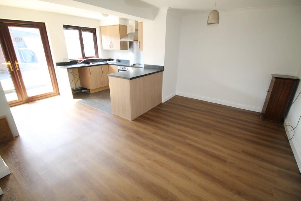 Brandon Close, Houghton Le Spring, Sunderland photo 4