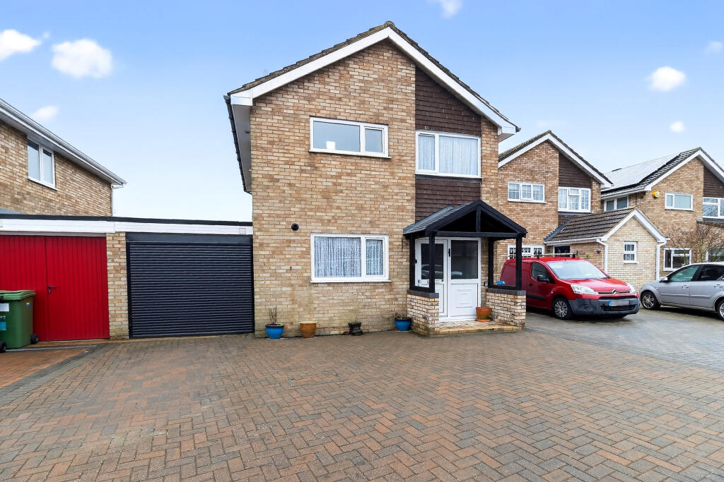 Main image of property: Windmill Hill Drive, Bletchley, Milton Keynes, MK3
