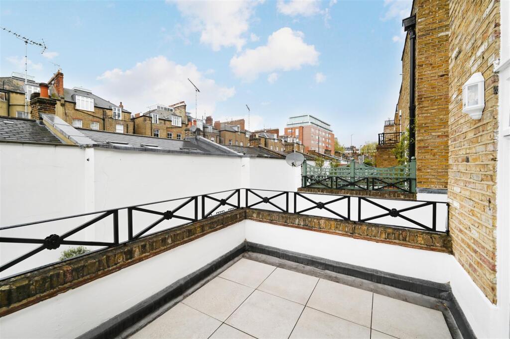 Property photo 8