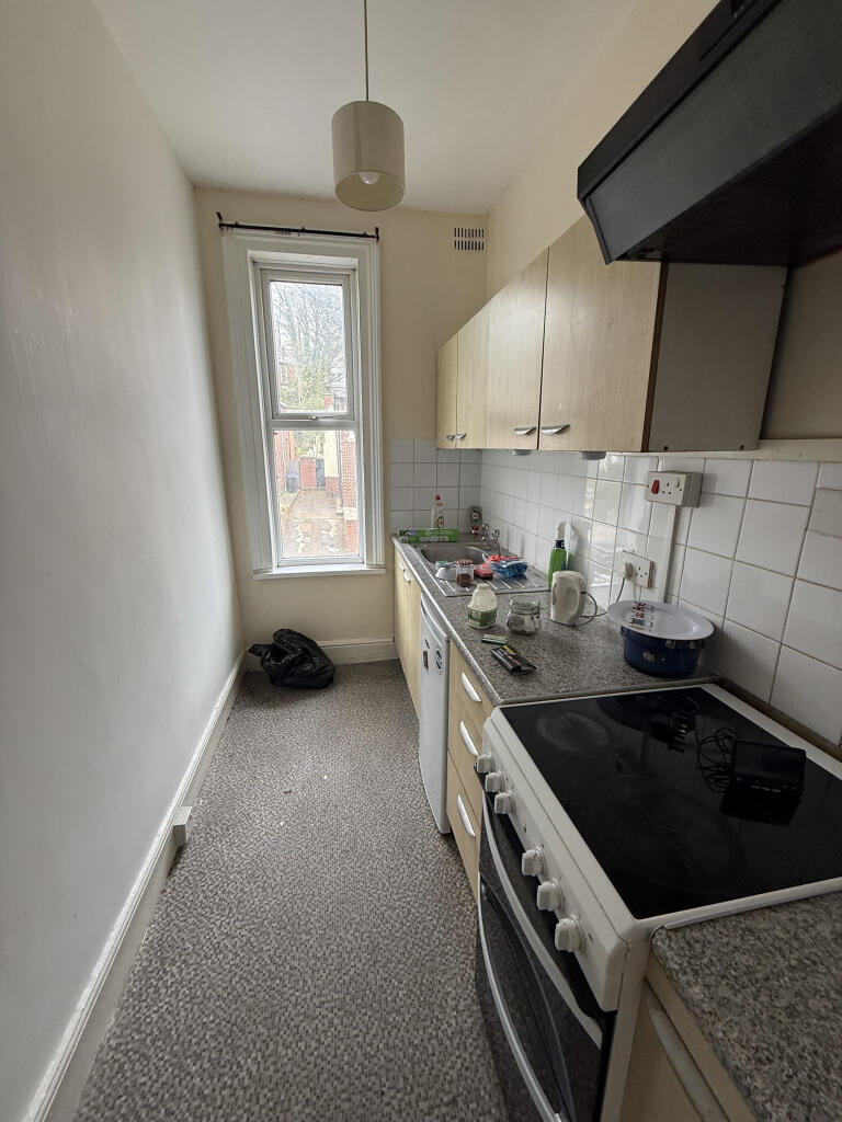 68 Sheldon Road, Sheffield, South Yorkshire S7 1GX photo 5