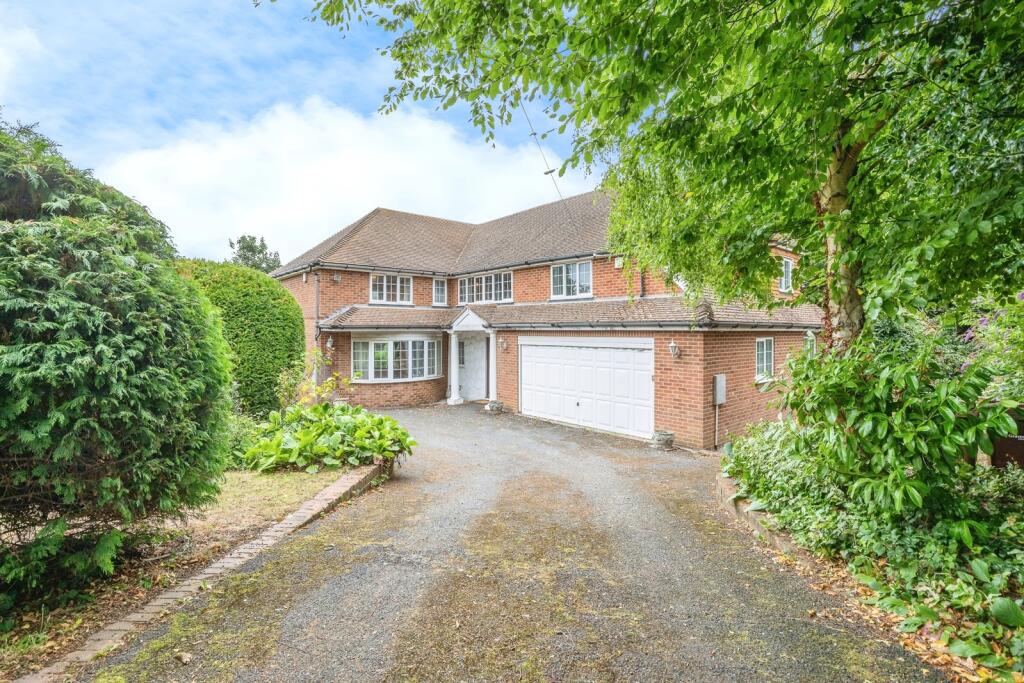 Main image of property: Coutts Avenue, Shorne, Kent, DA12