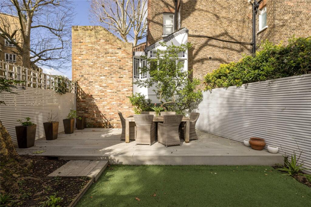 Property photo 8