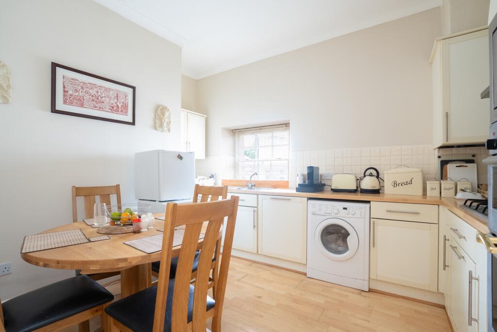 Bowditch Close, Shepton Mallet photo 5