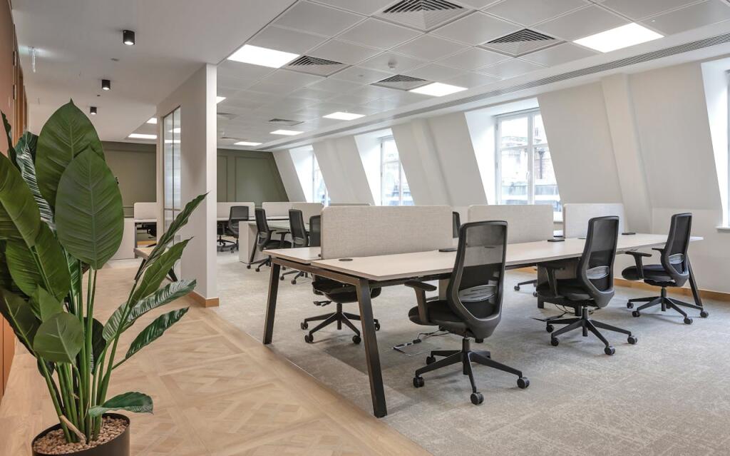 Main image of property: 4-6 Throgmorton Avenue, London, EC2N 2DL