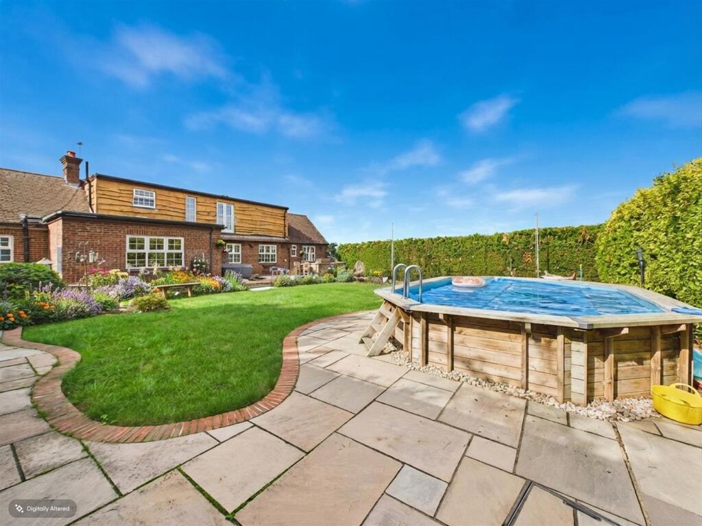 House in Rochester - View 5