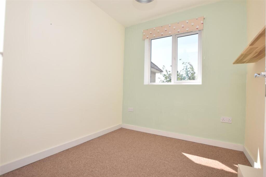5 bedroom house for rent