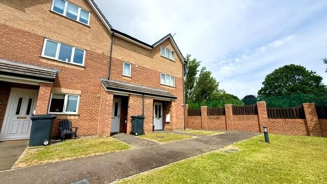 Main image of property: Glen Vale, Dronfield Woodhouse, S18