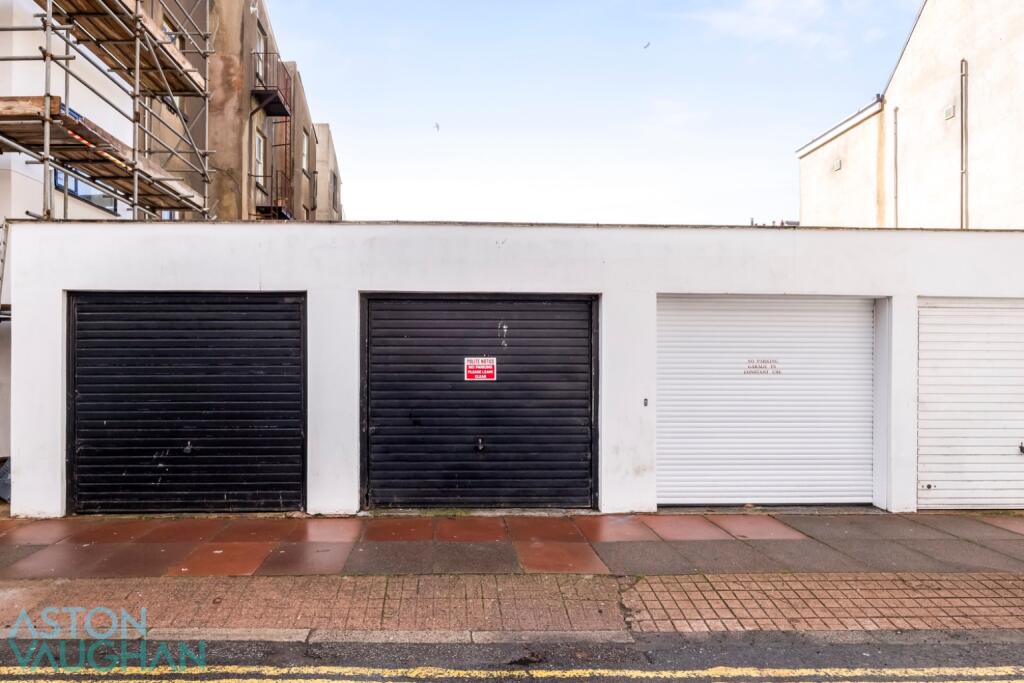 Studio parking on Chesham Road, Brighton, East Sussex, BN2 1NB, £60,000