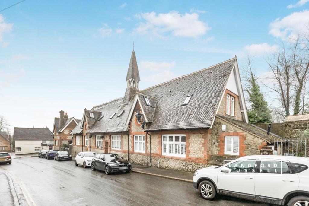 Main image of property: High Street Sevenoaks TN15