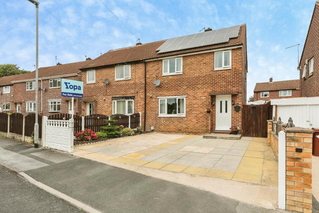 3-bed semi-detached on Handsworth Road, Wakefield, WF2, £230,000