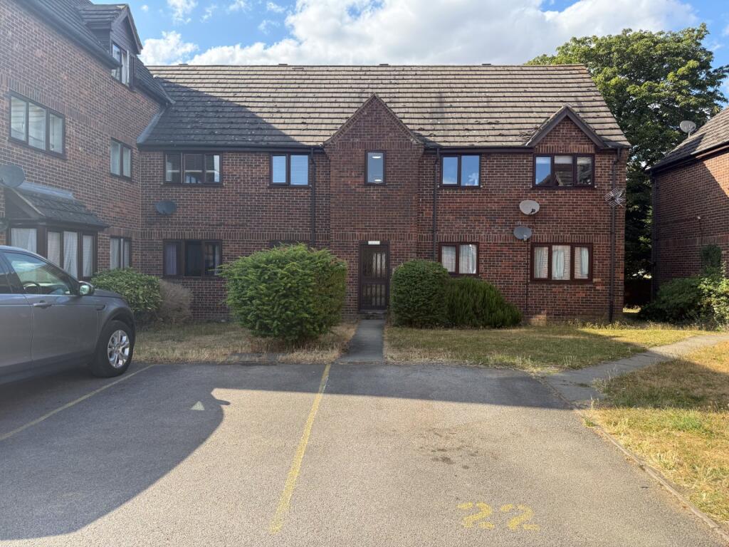Main image of property: Oliver Close, Rushden, Northamptonshire, NN10