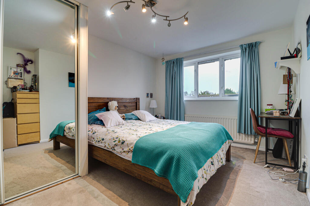 Additional image 11 of Broadstone Road, Harpenden, Hertfordshire, AL5