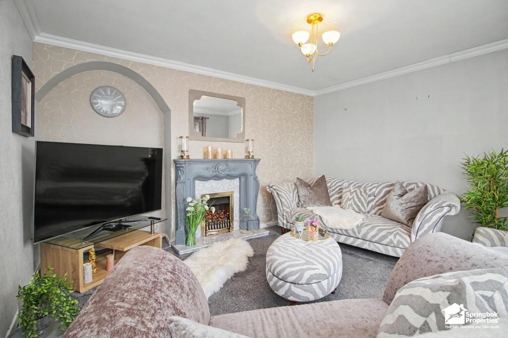 House in Bradford, West Yorkshire - View 3