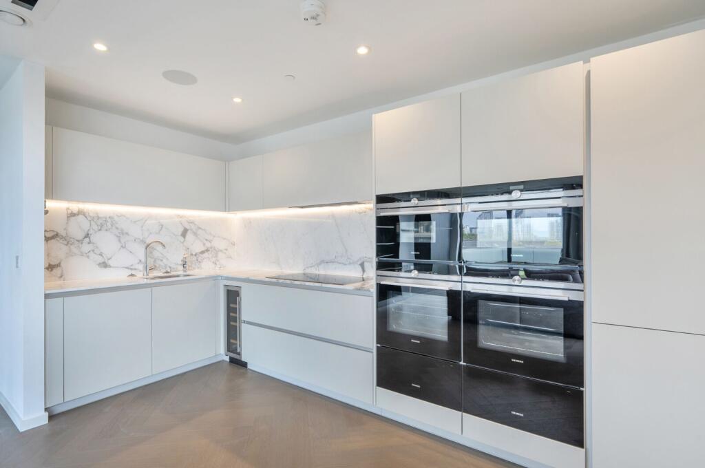 Main image of property: Snowsfields, London, SE1