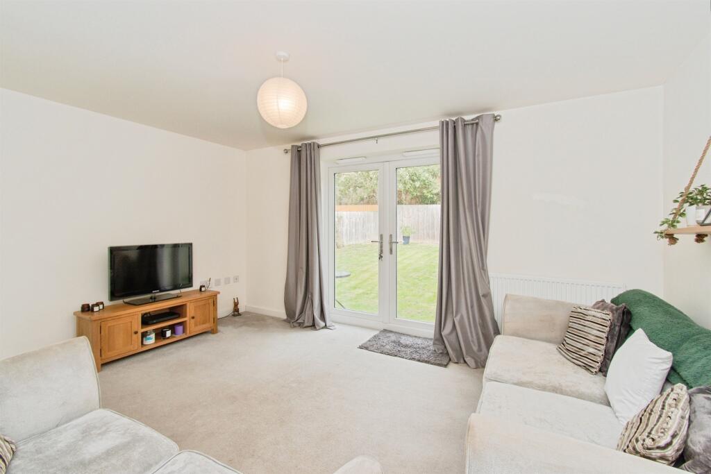 House in Pontefract, Hemsworth - More