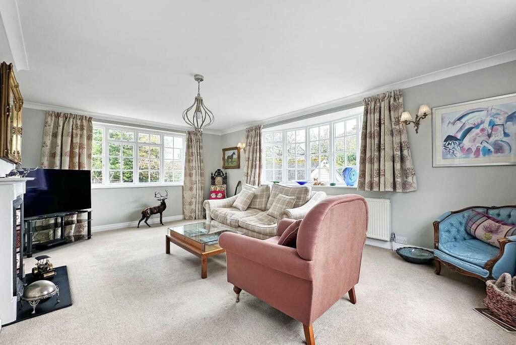 Apsley Grove, Bowdon photo 4