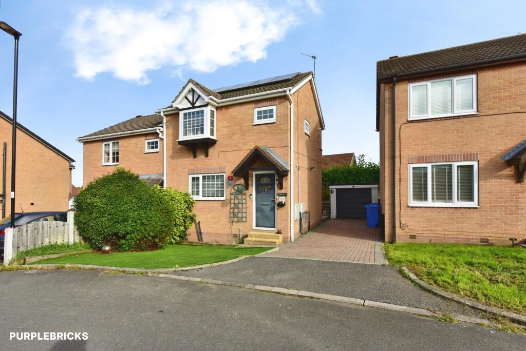 Main image of property: Broomwood Gardens, Sheffield, S20