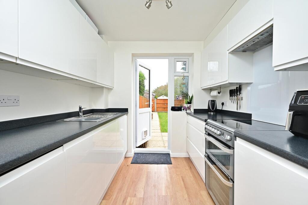 House in Basingstoke and Deane, Basingstoke - View 5