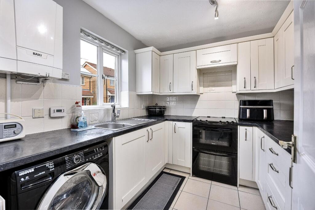 House in West Suffolk, Haverhill - More