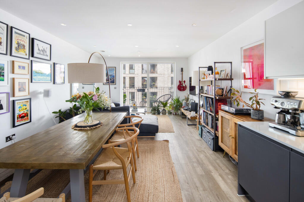 Rookwood Way, London, E3