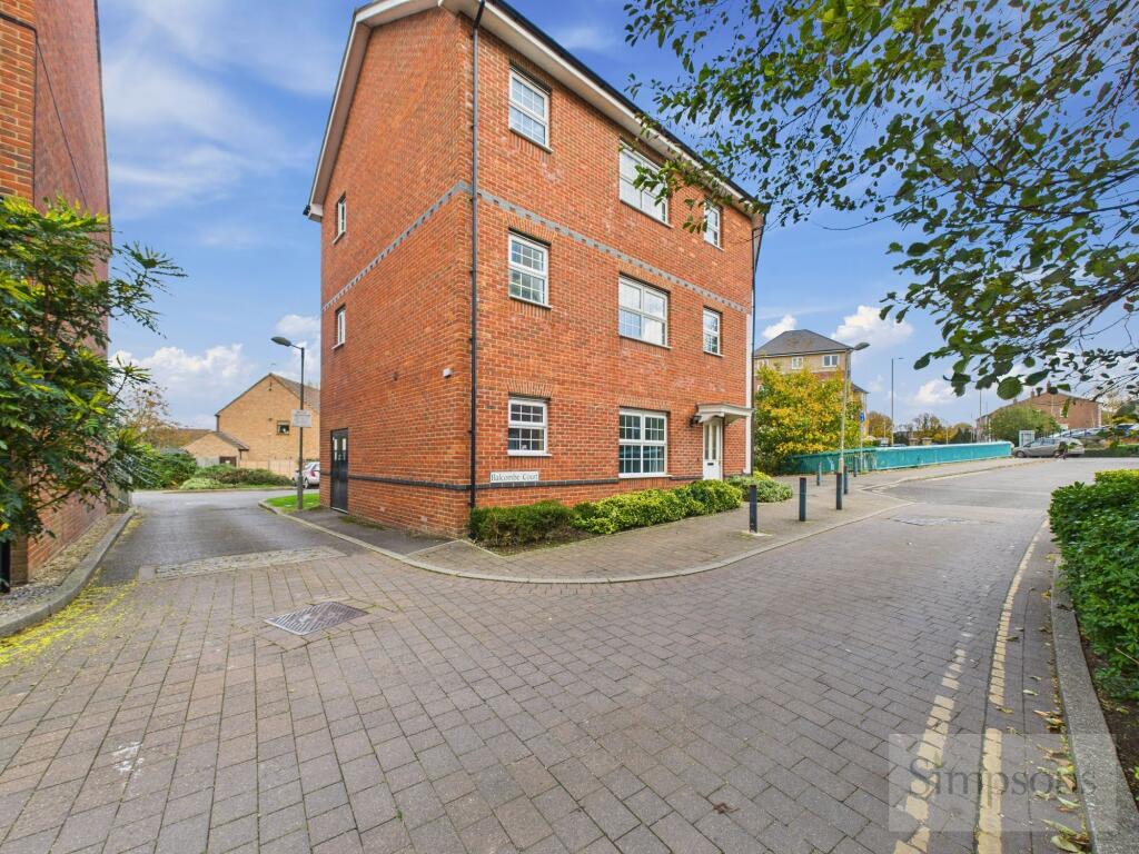1-bed flat on Smiths Wharf, Wantage, OX12, £175,000