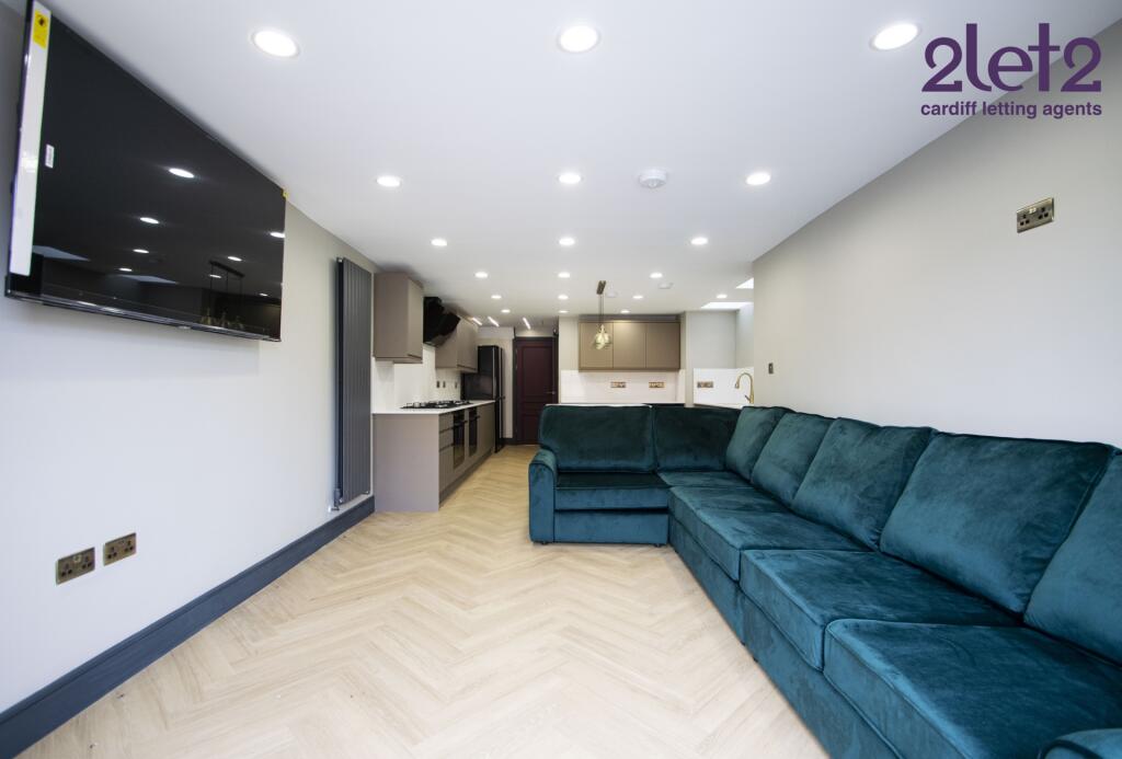 House in Cardiff - View 4