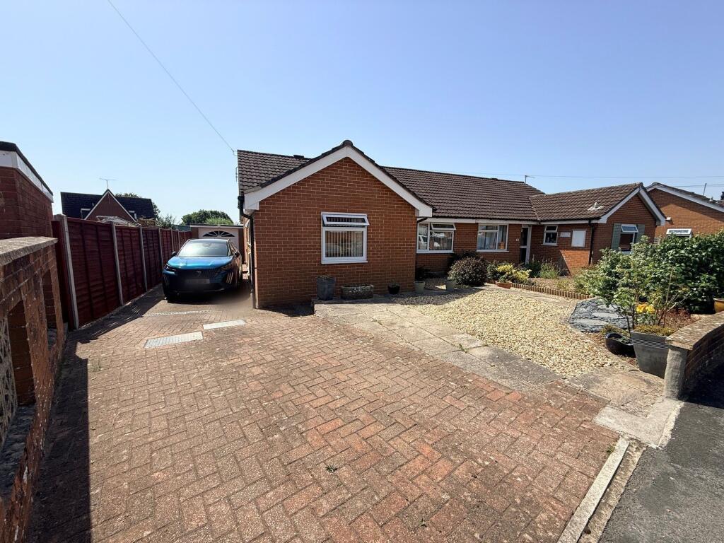 Main image of property: Southway Drive, Yeovil, Somerset, BA21 3ED