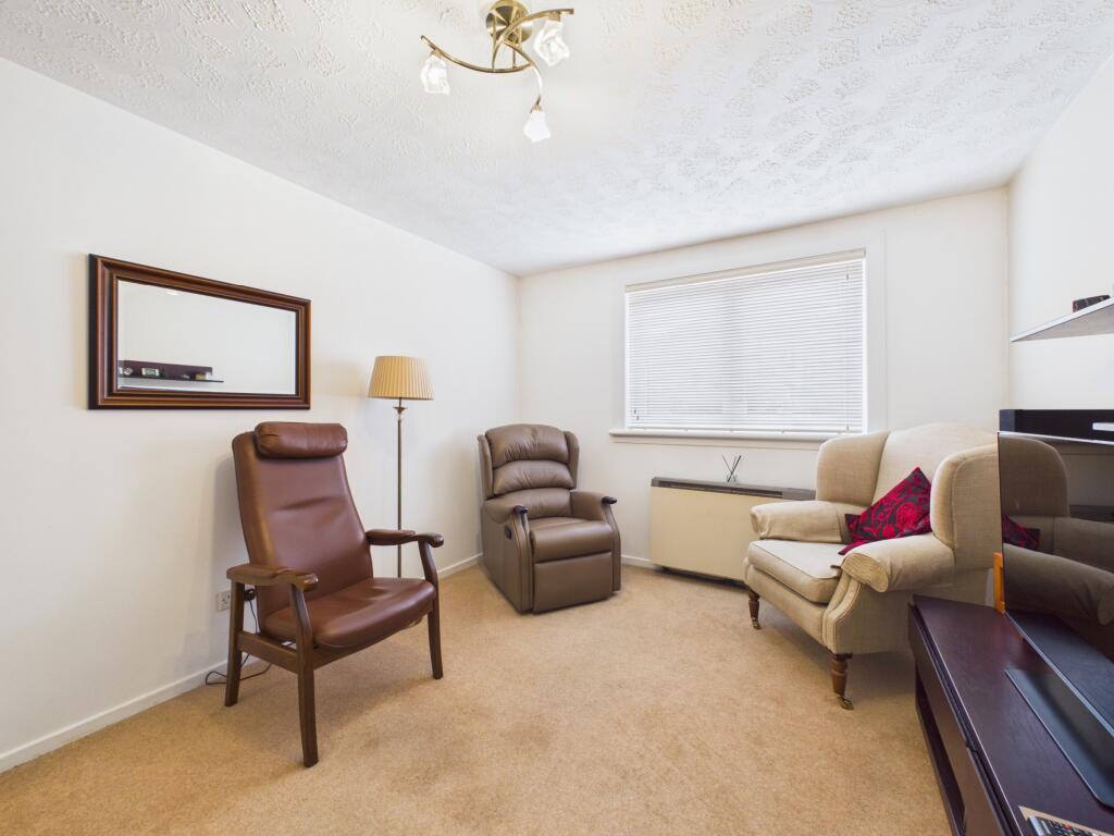 Apartment in Motherwell - View 3