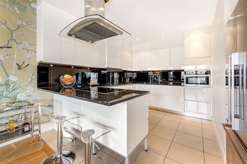 Main image of property: Queenstown Road, London, SW11