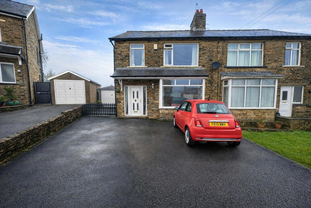 Main image of property: Fieldway, Clayton, Bradford