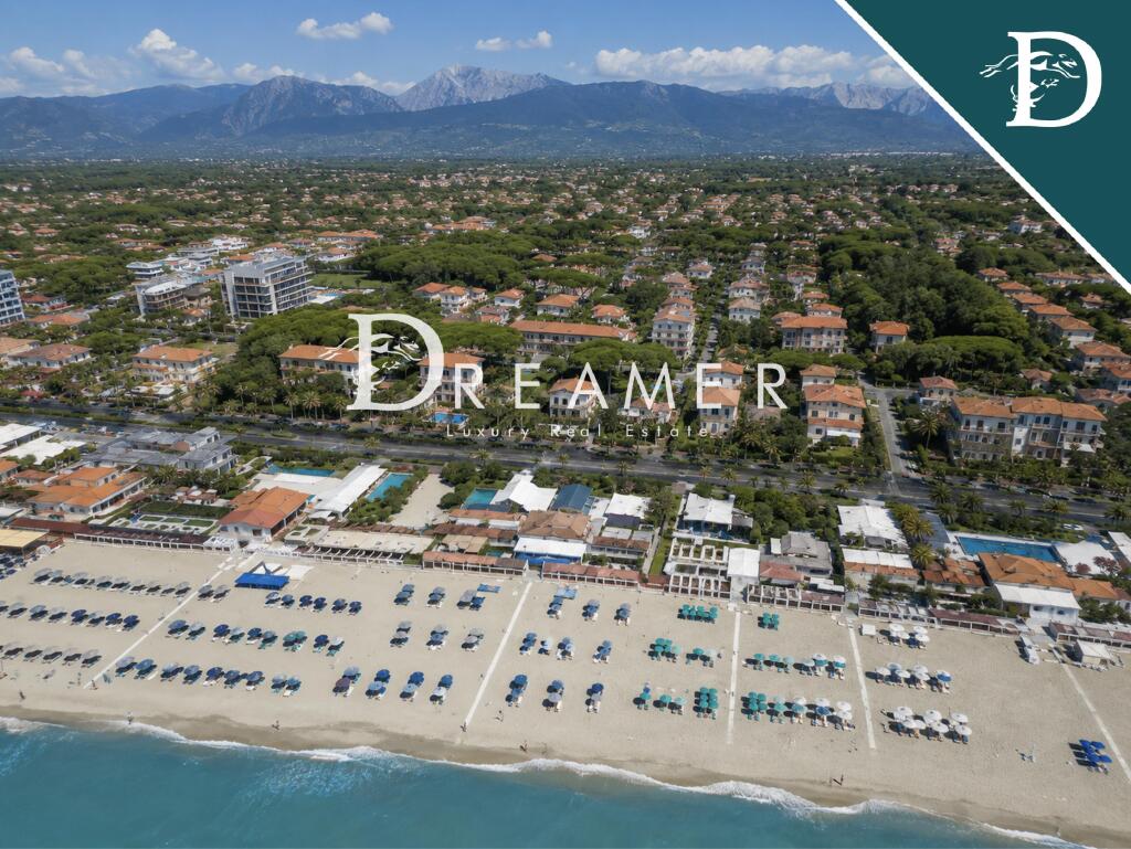 Main image of property: Tuscany, Lucca, Forte Dei Marmi