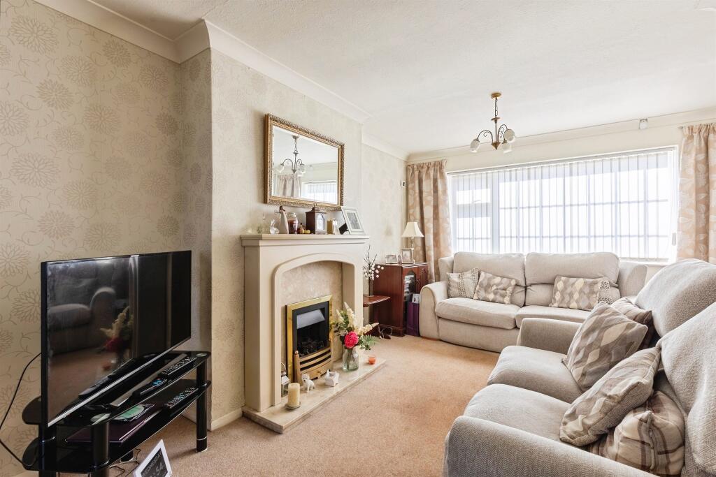 House in Coventry, West Midlands - View 3