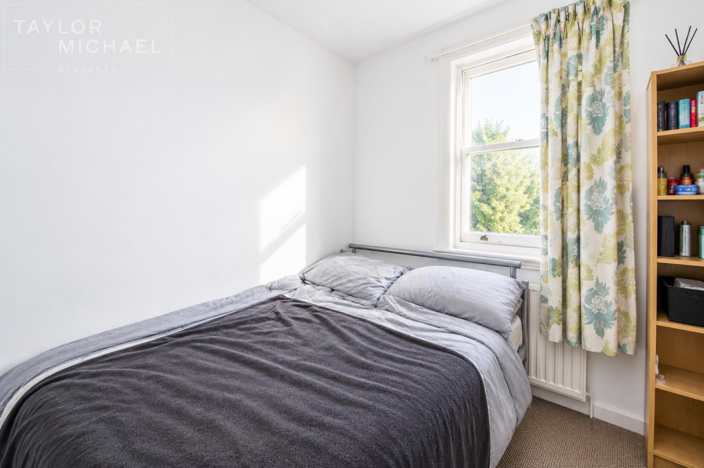 6 bedroom terraced house for rent