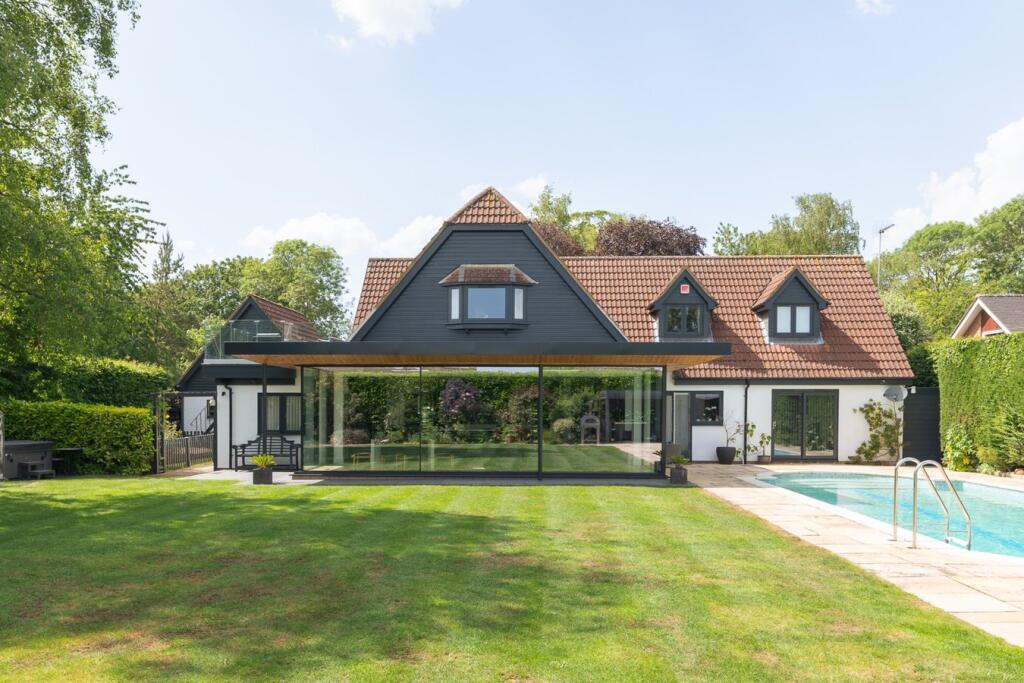 Main image of property: The Knoll, Grendon, Northamptonshire, NN7