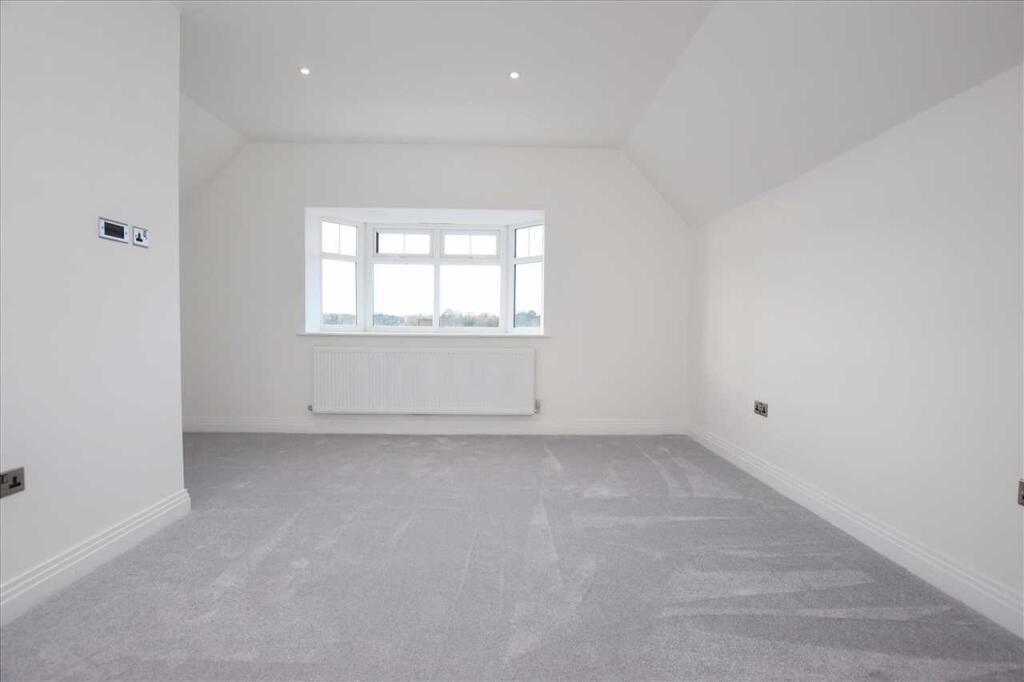Apartment in Harrow - View 5