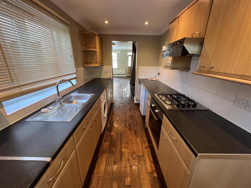 House in Ipswich - View 3