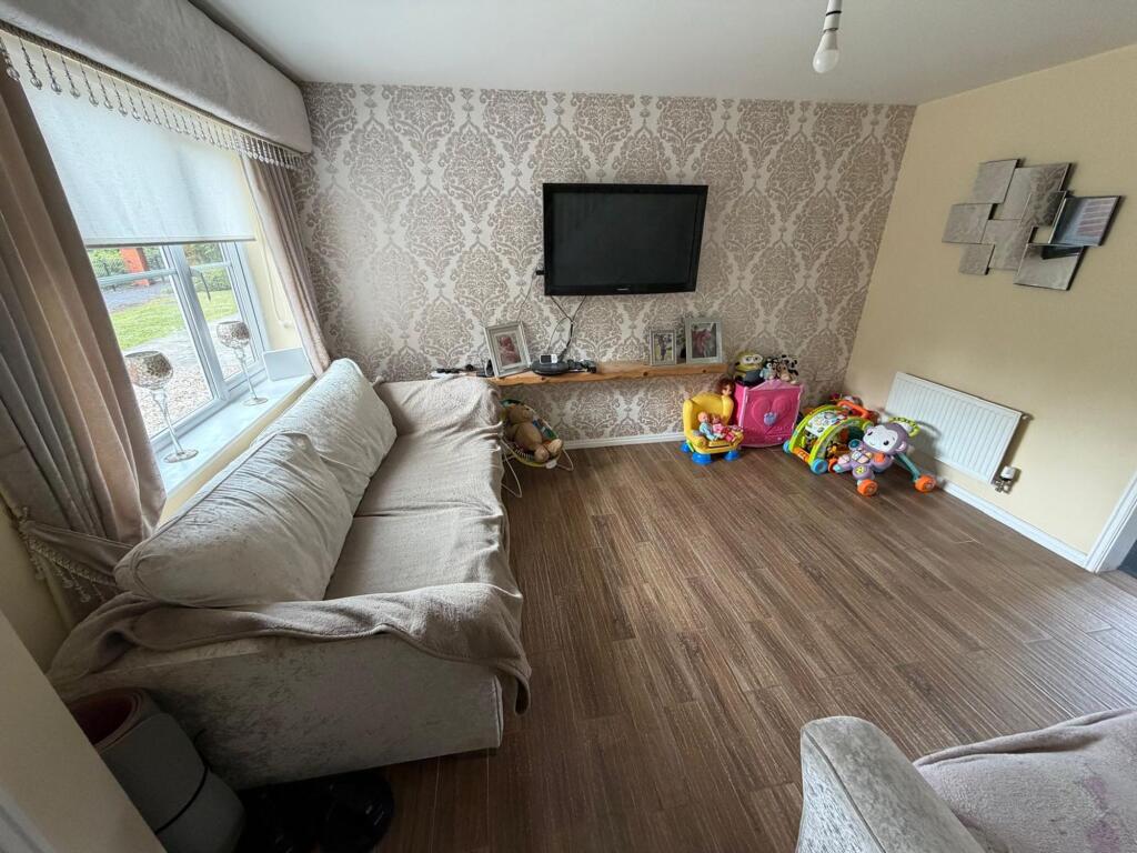 House in Sefton, Ford - View 4