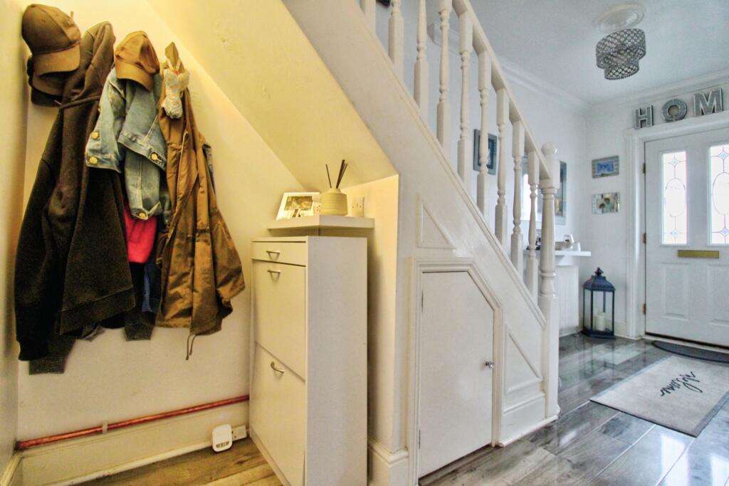 House in Rainham - More