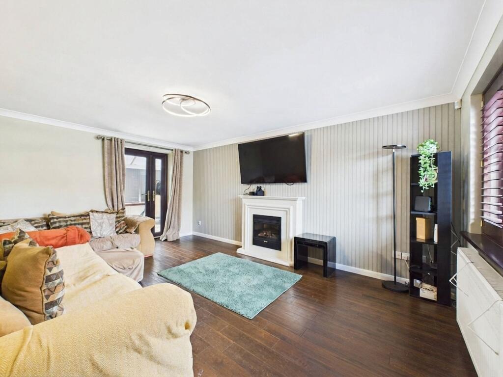 House in York - View 4